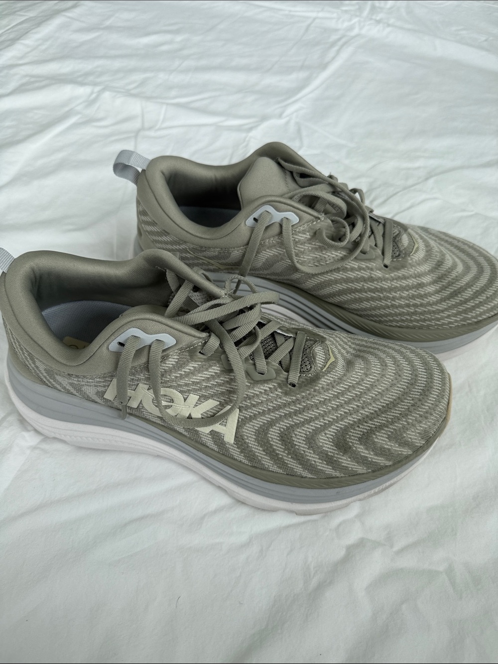 Hoka Gray Wave-Pattern Running Shoes